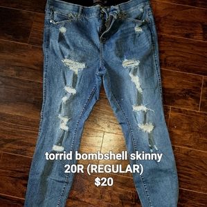 Torrid bombshell skinny jeans size 20r